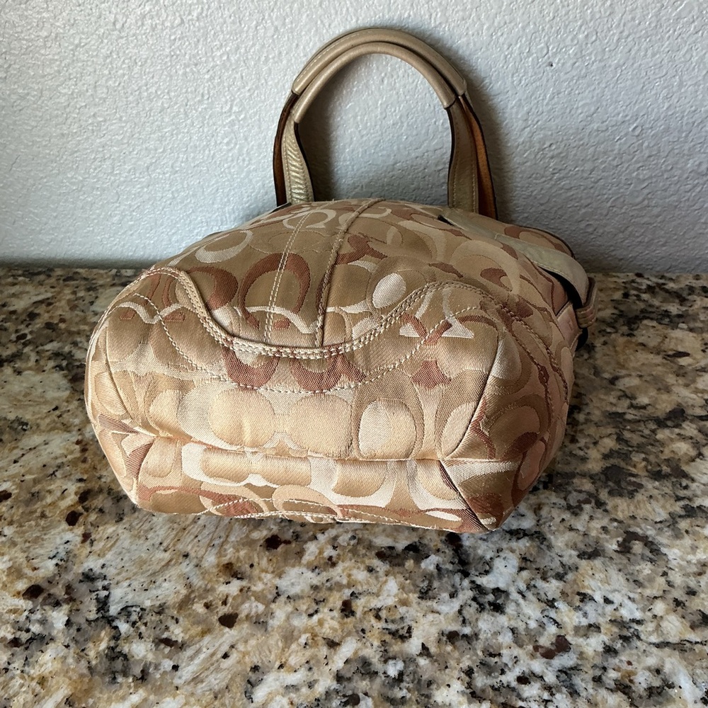 Coach Optic Metallica Gold and Tan Handbag - Picture 5 of 7